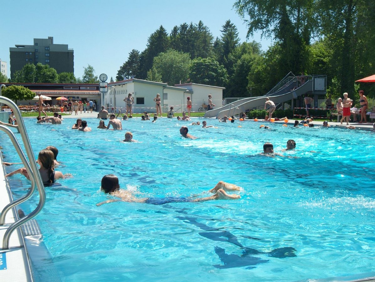 Städtisches Freibad Bad Buchau